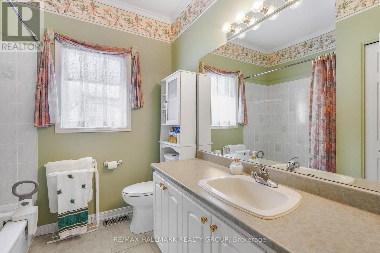 1103 Des Pins Avenue, Clarence-Rockland, Ontario  K4K 1R1 - Photo 23 - X12985620