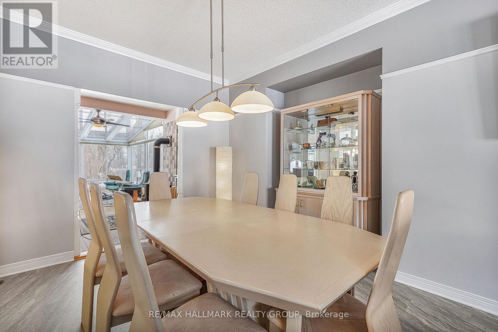 1103 Des Pins Avenue, Clarence-Rockland, Ontario  K4K 1R1 - Photo 12 - X12985620