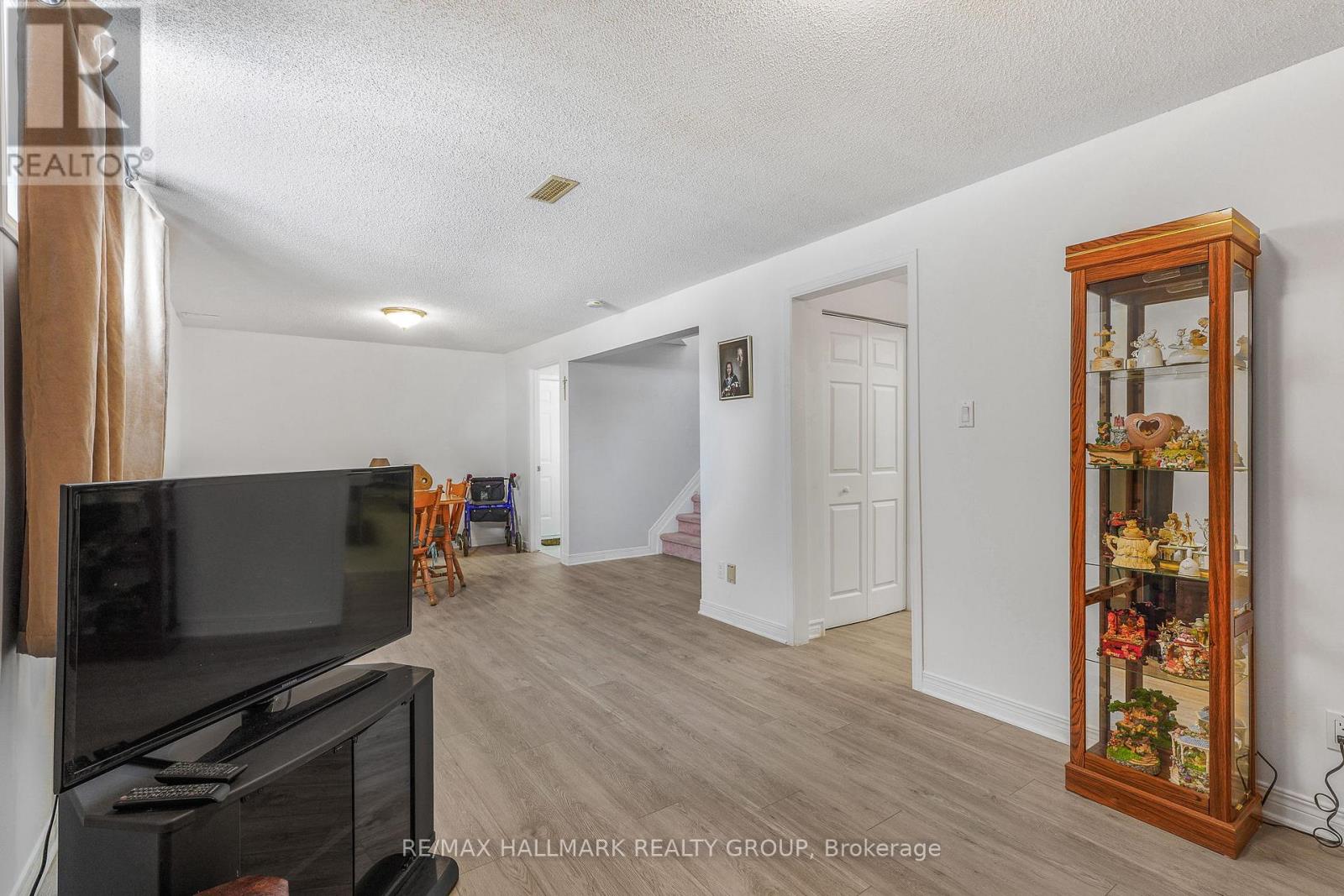 1103 Des Pins Avenue, Clarence-Rockland, Ontario  K4K 1R1 - Photo 31 - X12985620