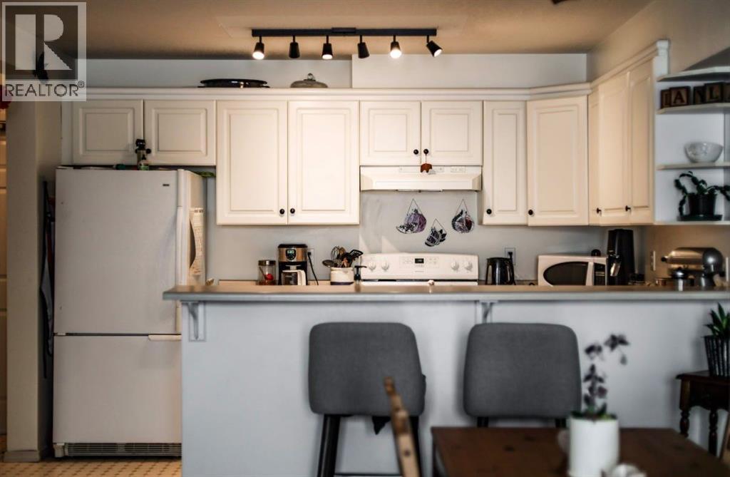 209, 620 Columbia Boulevard W, Lethbridge, Alberta  T1K 7A8 - Photo 1 - A2302328