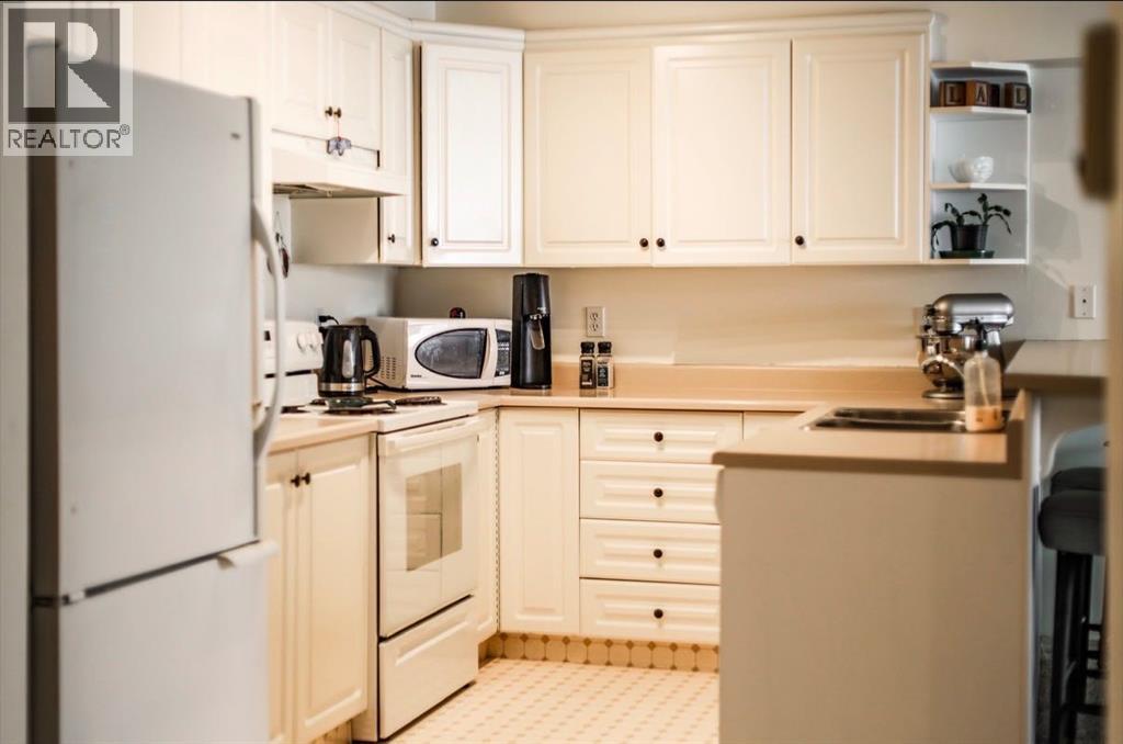 209, 620 Columbia Boulevard W, Lethbridge, Alberta  T1K 7A8 - Photo 2 - A2302328