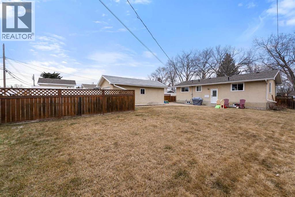 6203 48b Avenue, Camrose, Alberta  T4V 0M2 - Photo 25 - A2302383