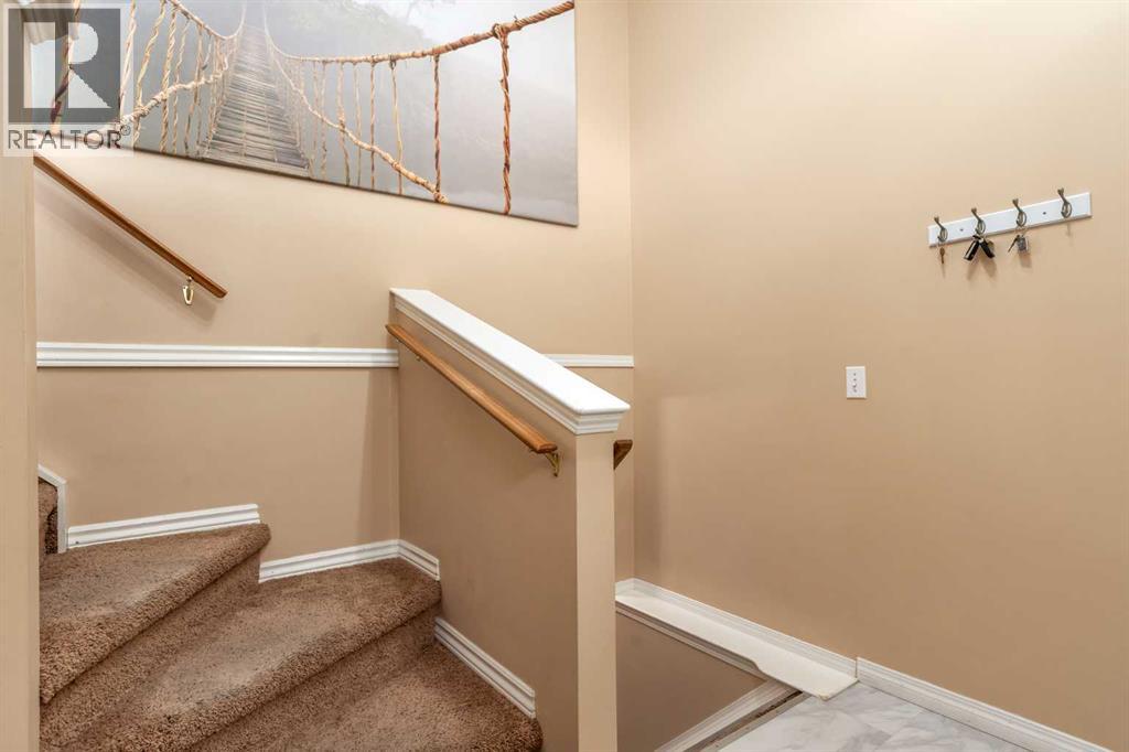 135 Covewood Close NE, Calgary, Alberta  T3K 4Z8 - Photo 2 - A2301463