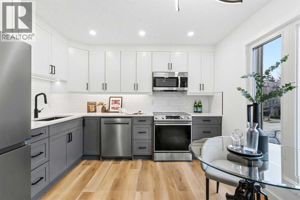 20 Point Mckay Court Nw, Calgary, Alberta  T3B 5B7 - Photo 9 - A2301822