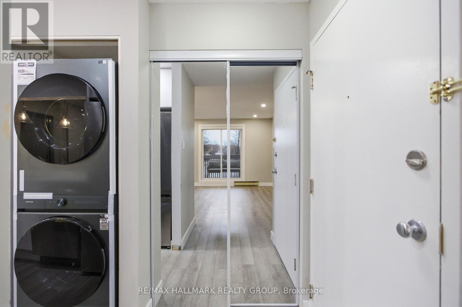 216 - 218 Viewmount Drive, Ottawa, Ontario  K2E 7X5 - Photo 4 - X13017864