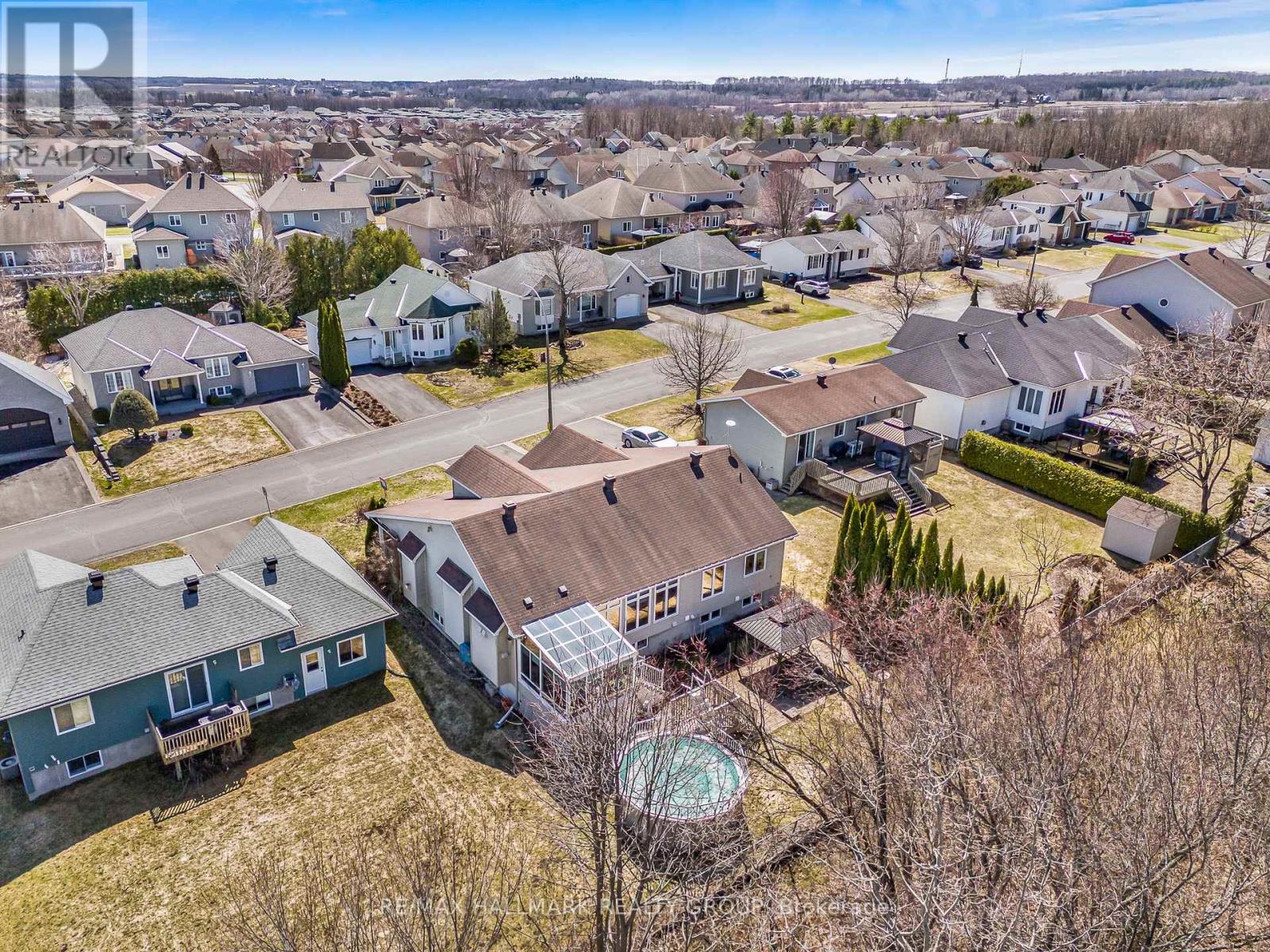 1103 Des Pins Avenue, Clarence-Rockland, Ontario  K4K 1R1 - Photo 41 - X12985620