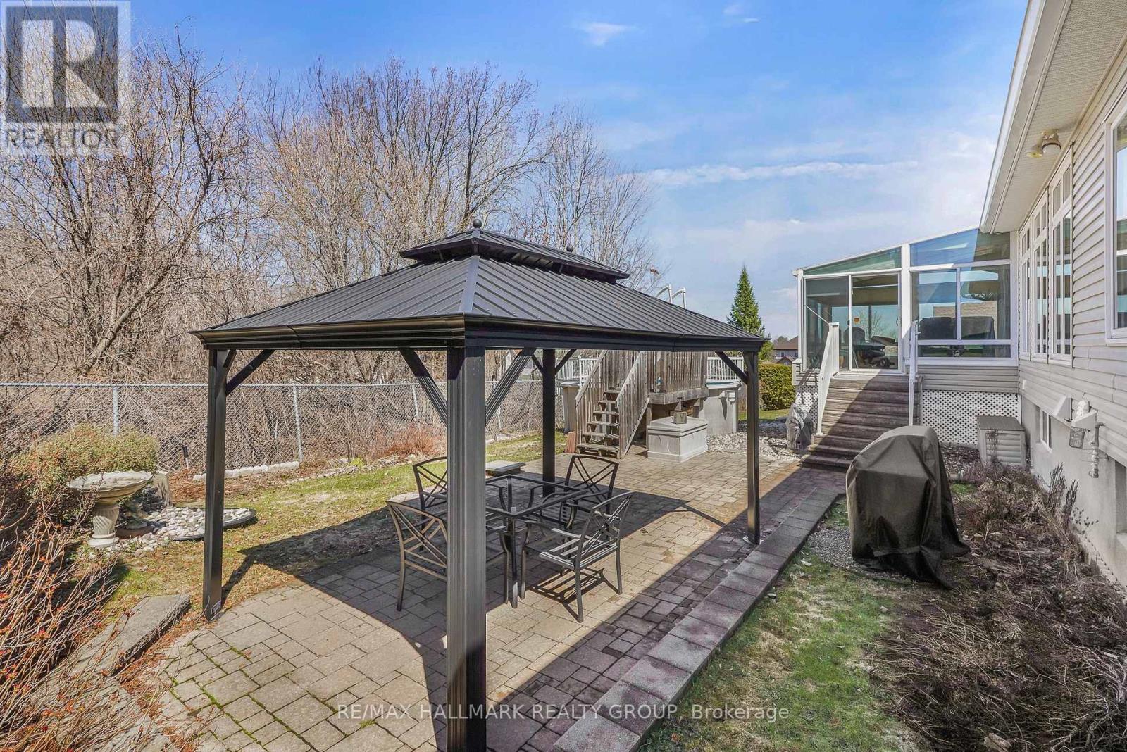 1103 Des Pins Avenue, Clarence-Rockland, Ontario  K4K 1R1 - Photo 43 - X12985620