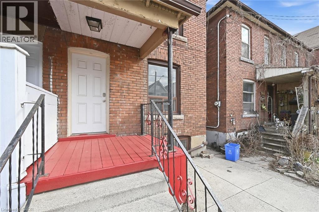 761 Cannon Street E, Hamilton, Ontario  L8L 2H1 - Photo 3 - 40820543
