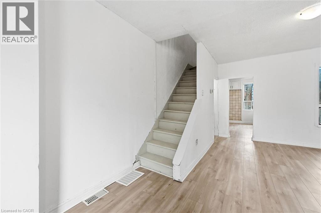 761 Cannon Street E, Hamilton, Ontario  L8L 2H1 - Photo 13 - 40820543