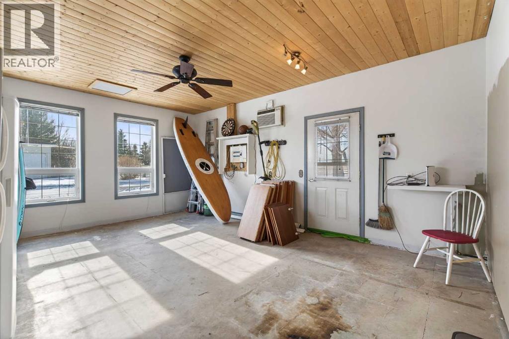 2 White Pelican Way, Rural Vulcan County, Alberta  T0L 1B0 - Photo 35 - A2289544