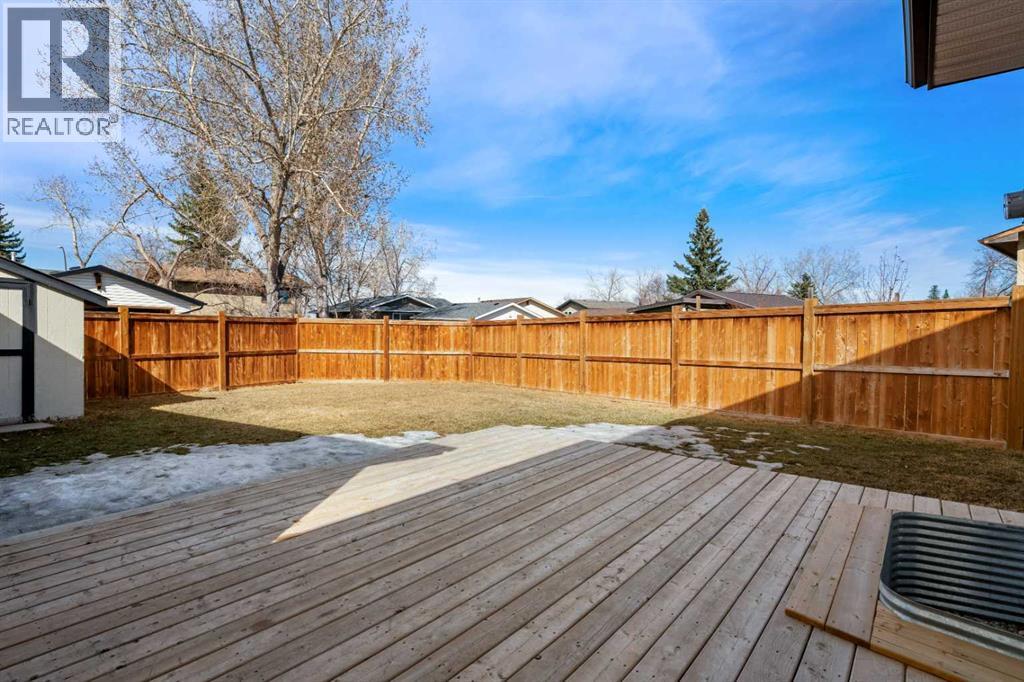 16 Midcrest Rise Se, Calgary, Alberta  T2X 1B7 - Photo 33 - A2294731