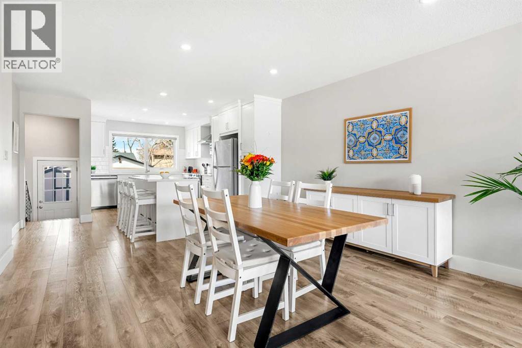 16 Midcrest Rise Se, Calgary, Alberta  T2X 1B7 - Photo 8 - A2294731