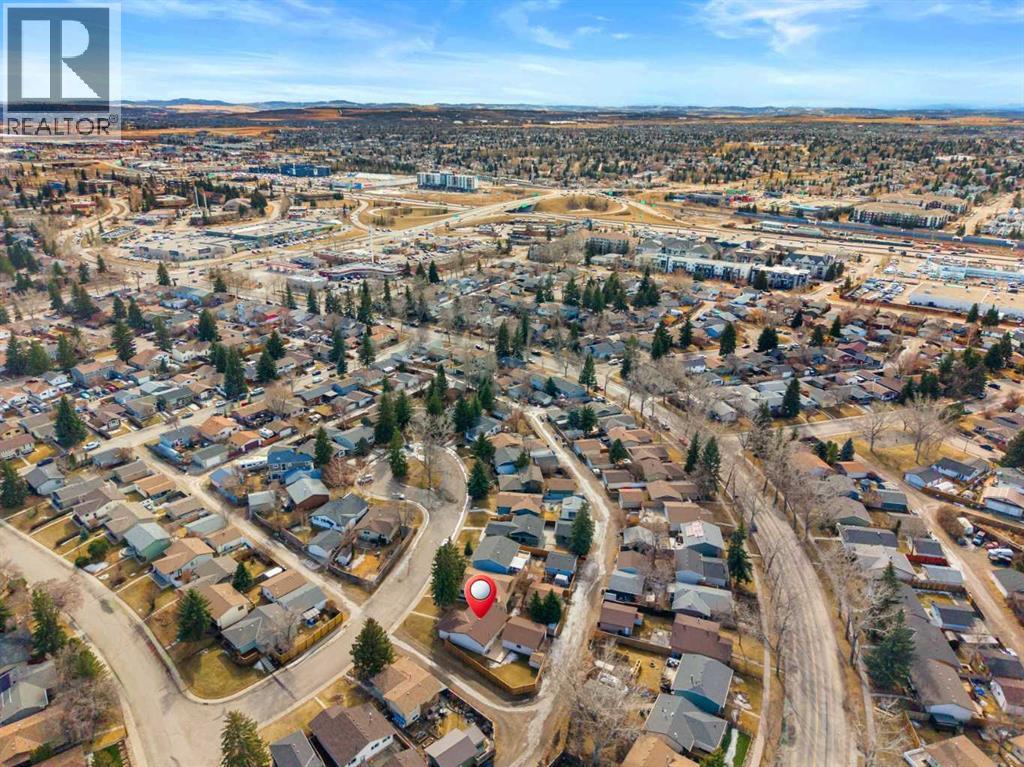 16 Midcrest Rise Se, Calgary, Alberta  T2X 1B7 - Photo 35 - A2294731