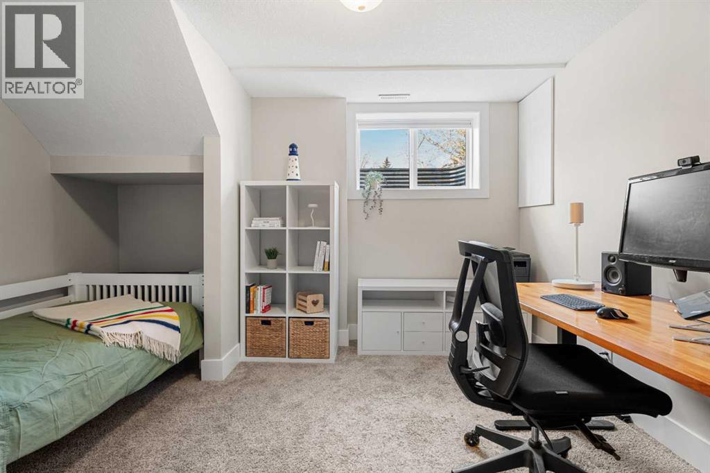 16 Midcrest Rise Se, Calgary, Alberta  T2X 1B7 - Photo 26 - A2294731
