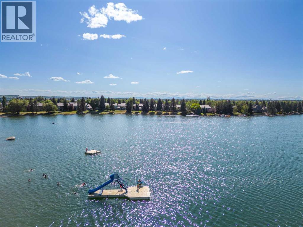 16 Midcrest Rise Se, Calgary, Alberta  T2X 1B7 - Photo 38 - A2294731