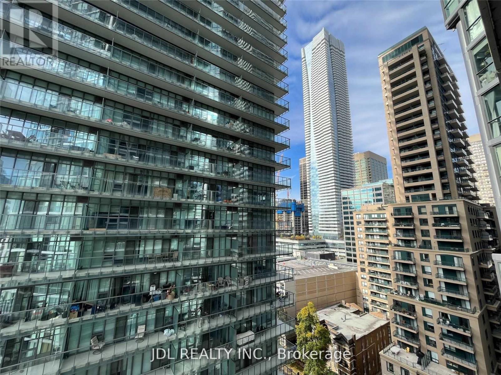 1702 - 45 Charles Street E, Toronto, Ontario  M4Y 0B8 - Photo 9 - C13017866