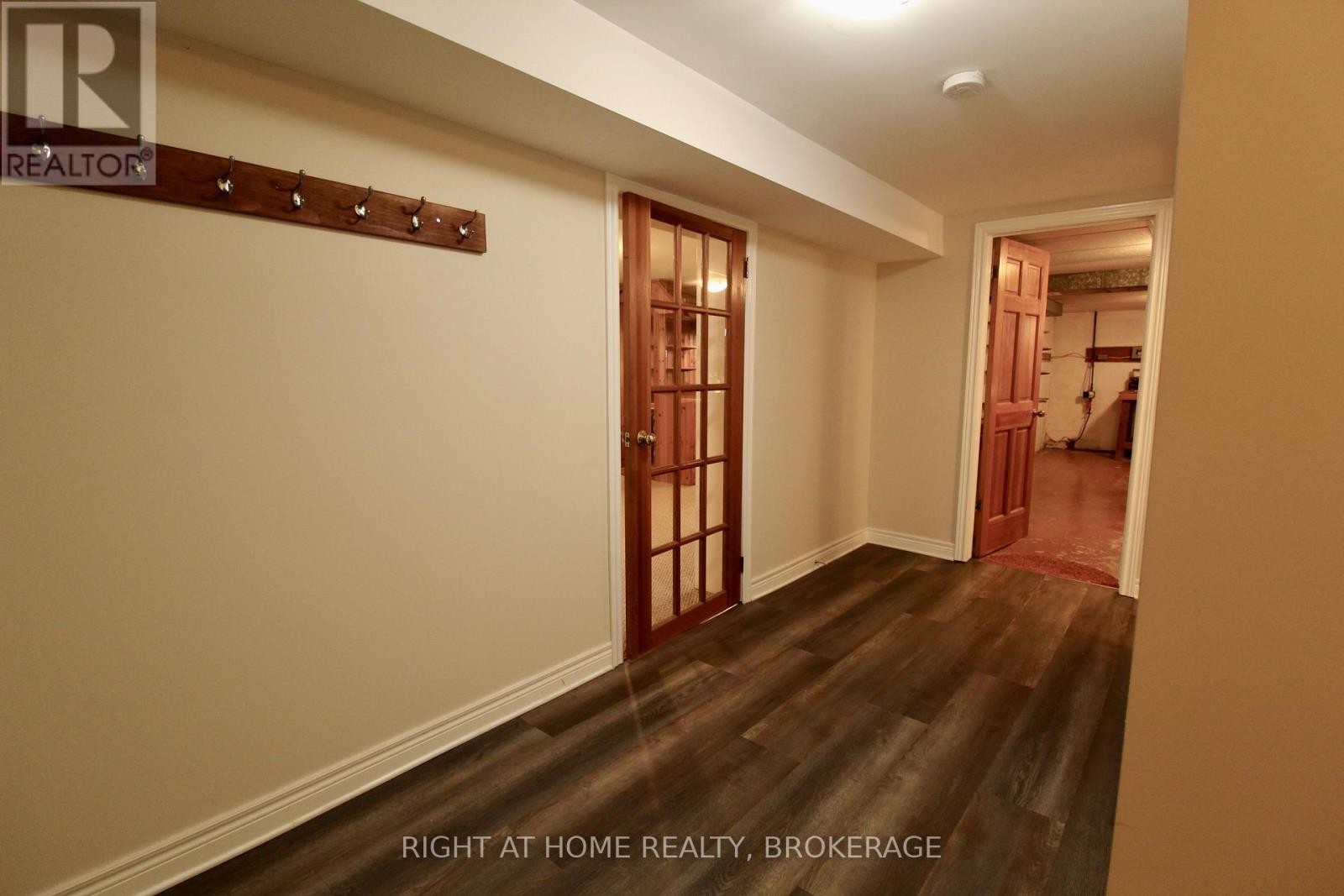 12 Lorne Avenue, Grimsby, Ontario  L3M 2H5 - Photo 24 - X12999924