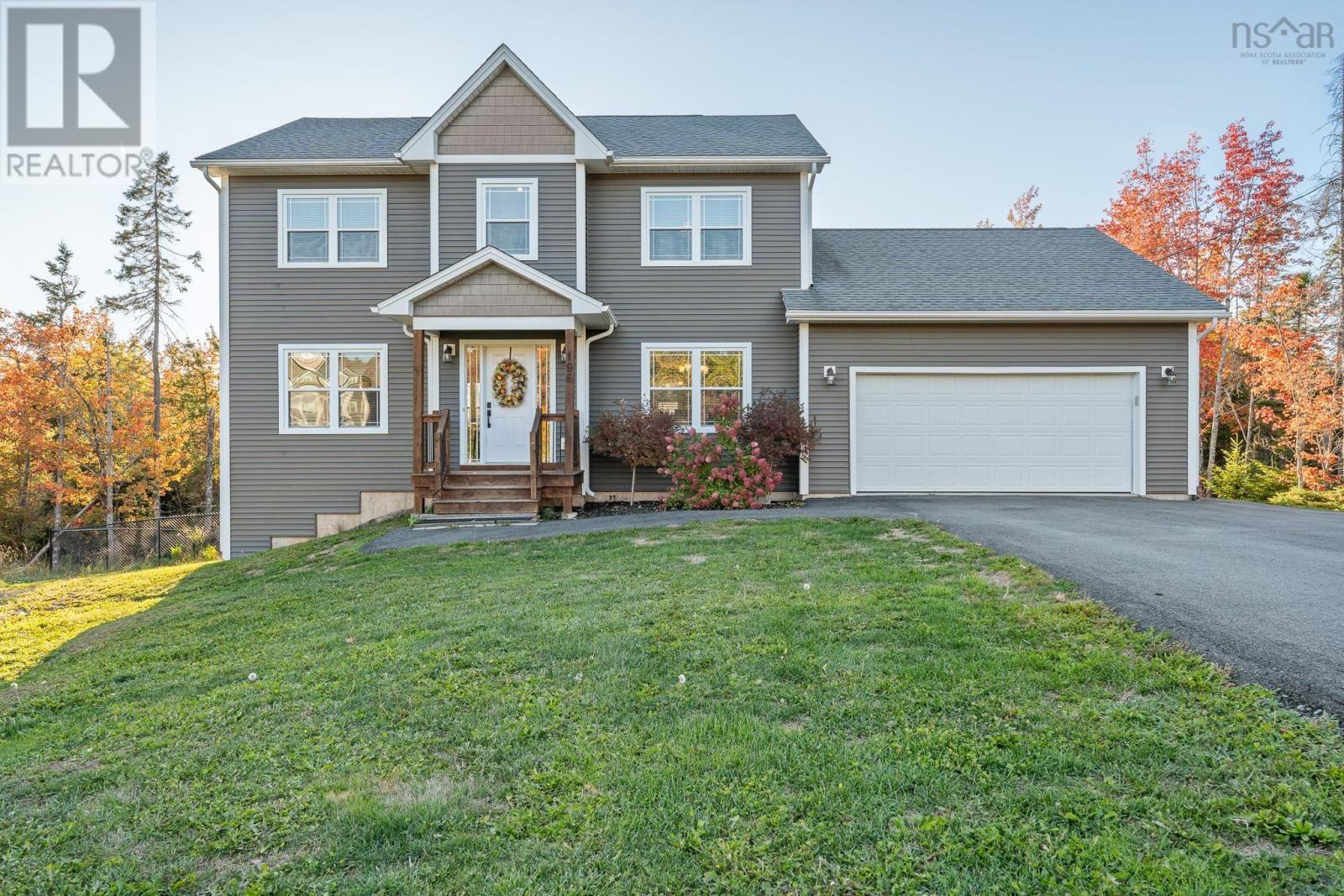 196 Confederation Avenue, Fall River, Nova Scotia  B2T 0P8 - Photo 1 - 202525322