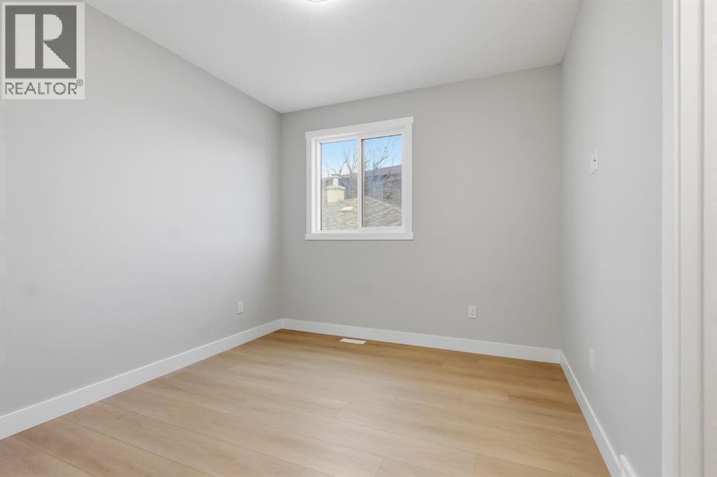 1636 19 Avenue NW, Calgary, Alberta  T2M 1B1 - Photo 14 - A2293566