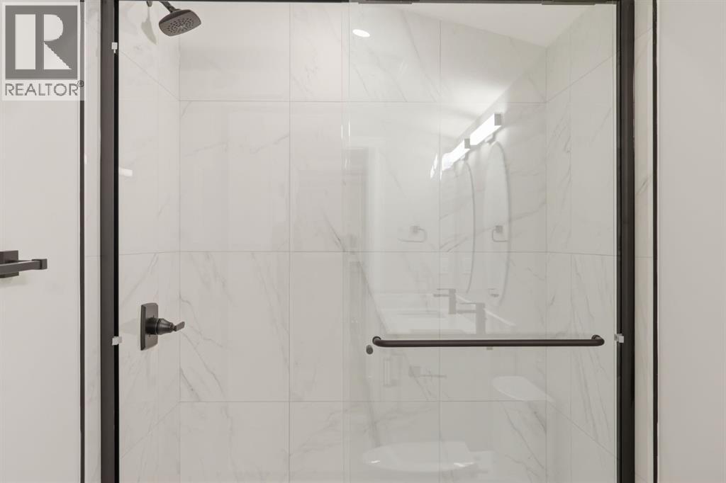 1636 19 Avenue NW, Calgary, Alberta  T2M 1B1 - Photo 26 - A2293566