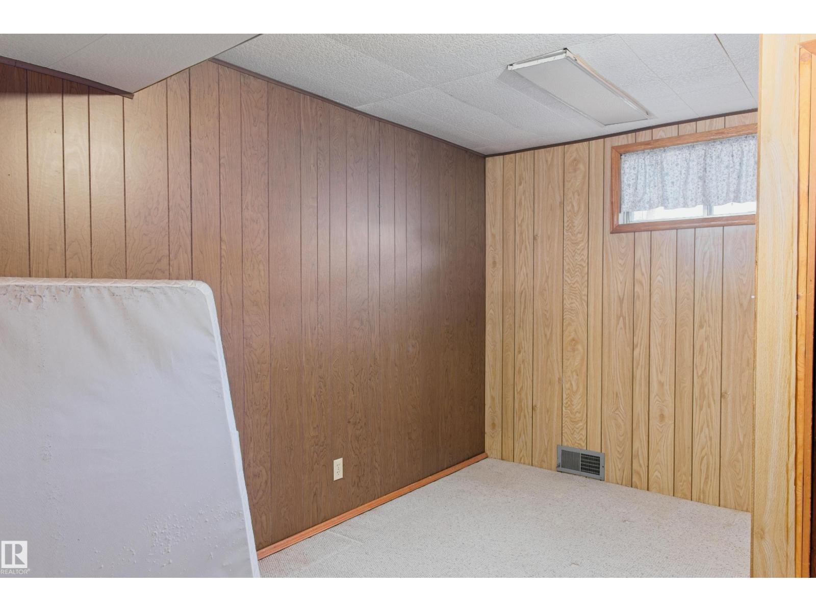 4706 54 Av, Barrhead, Alberta  T7N 1K9 - Photo 34 - E4483155