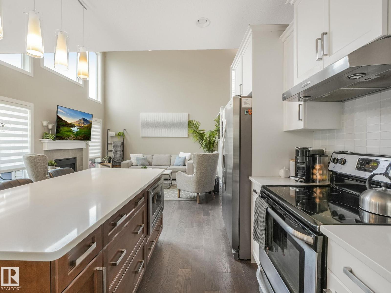 15835 10 Av Sw, Edmonton, Alberta  T6W 2H2 - Photo 19 - E4483156