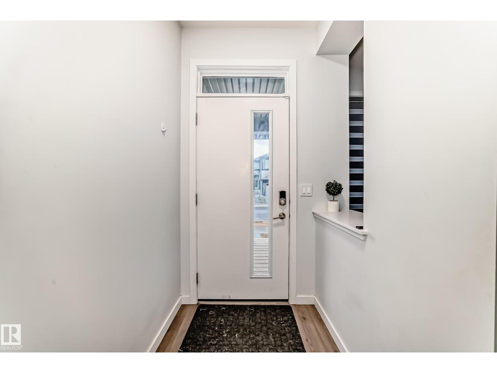 9912 226 St Nw, Edmonton, Alberta  T5T 7V2 - Photo 4 - E4483157