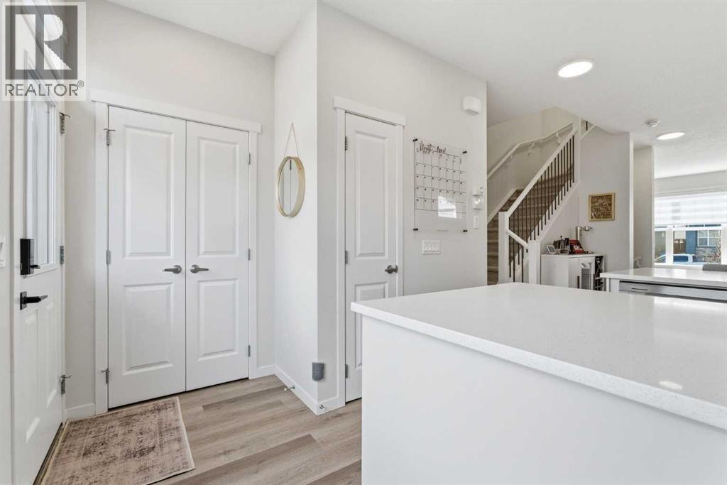 48 Magnolia Parade Se, Calgary, Alberta  T3M 3E5 - Photo 3 - A2300911