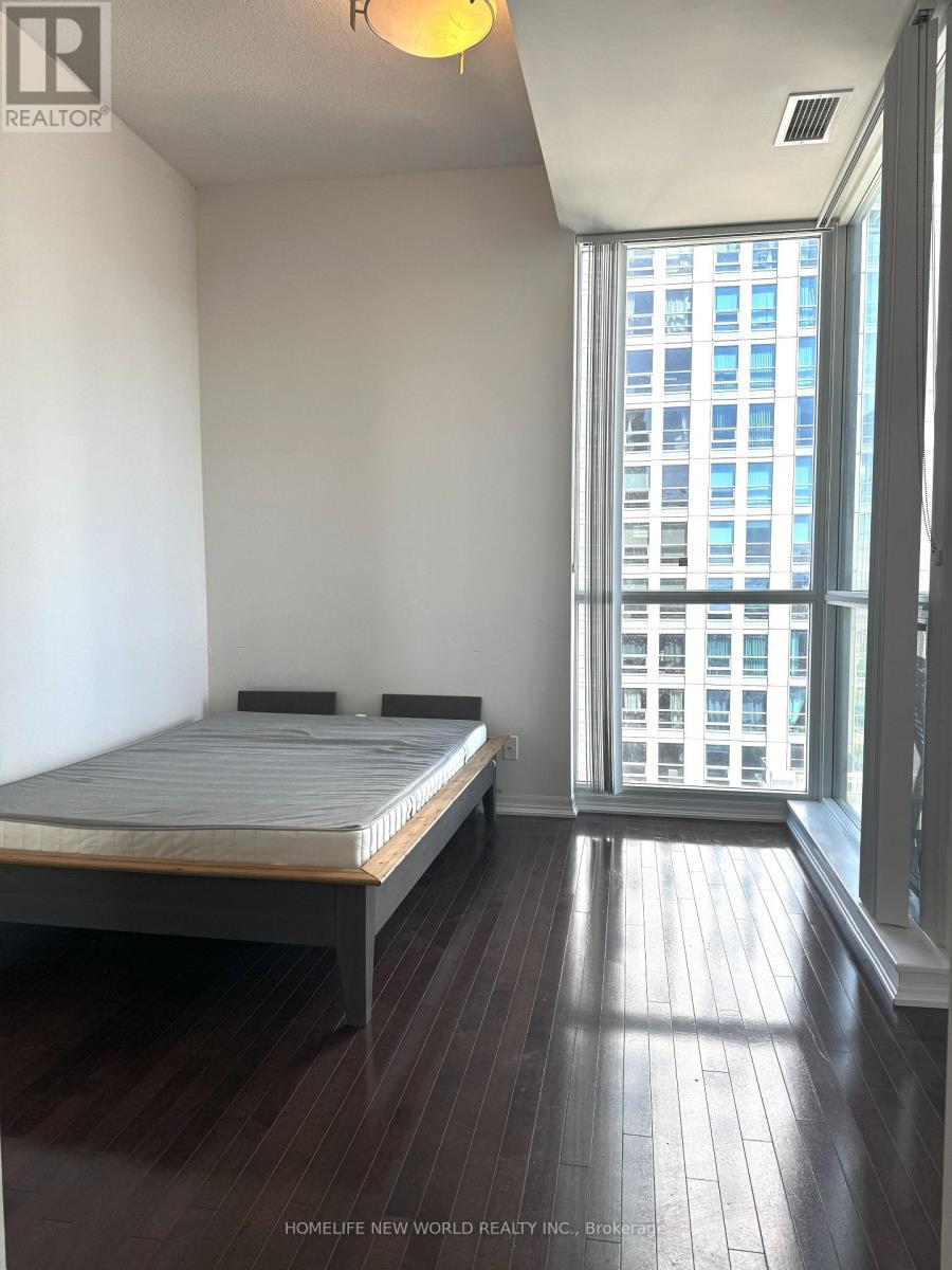 Ph206 - 770 Bay Street, Toronto, Ontario  M5G 1N6 - Photo 11 - C13017880
