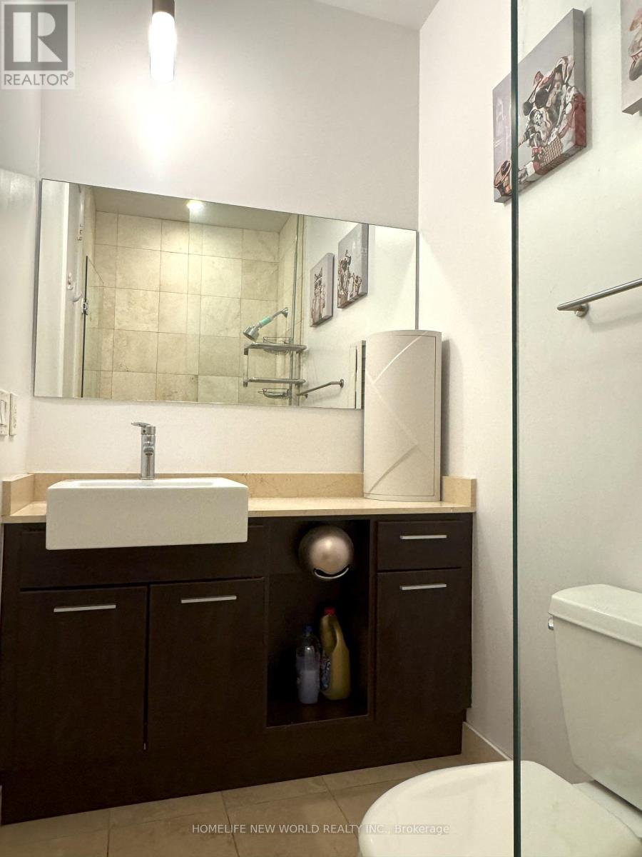 Ph206 - 770 Bay Street, Toronto, Ontario  M5G 1N6 - Photo 15 - C13017880