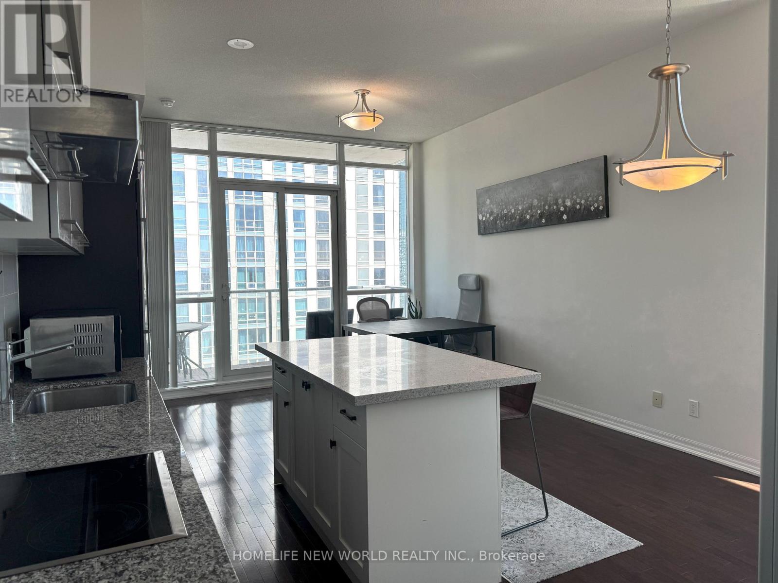 Ph206 - 770 Bay Street, Toronto, Ontario  M5G 1N6 - Photo 7 - C13017880