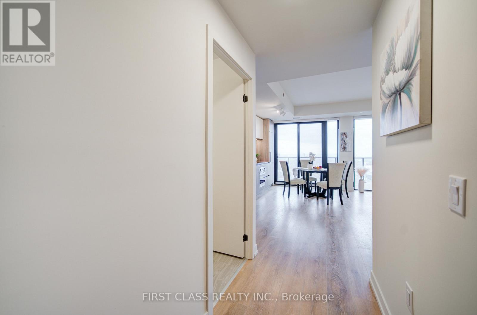 1604 - 181 Sterling Road, Toronto, Ontario  M6R 2B2 - Photo 7 - C13017896