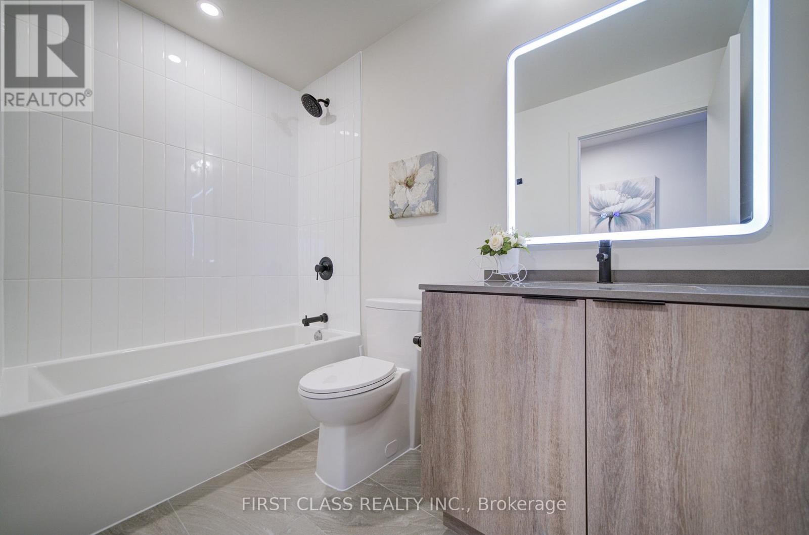 1604 - 181 Sterling Road, Toronto, Ontario  M6R 2B2 - Photo 8 - C13017896