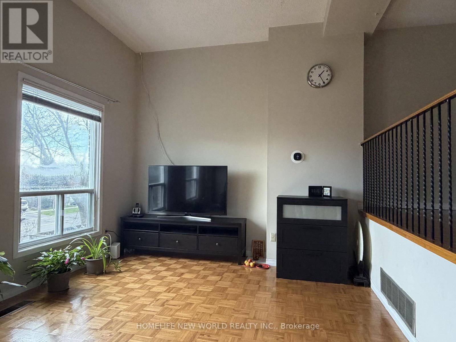 35 - 1121 Sandhurst Circle, Toronto, Ontario  M1V 1V4 - Photo 5 - E13017892