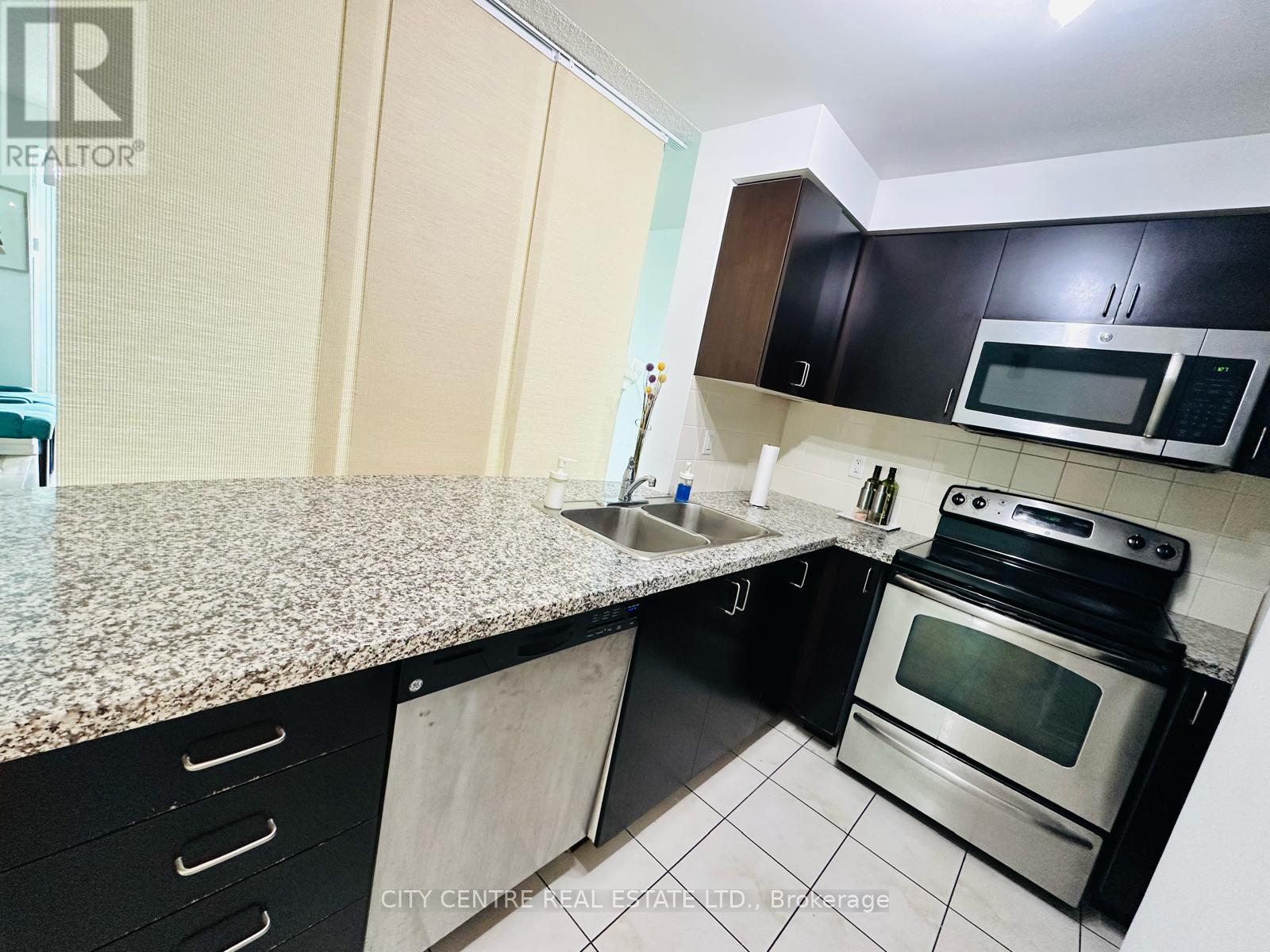 1507 - 4900 Glen Erin Drive, Mississauga, Ontario  L5M 7S2 - Photo 14 - W12993930