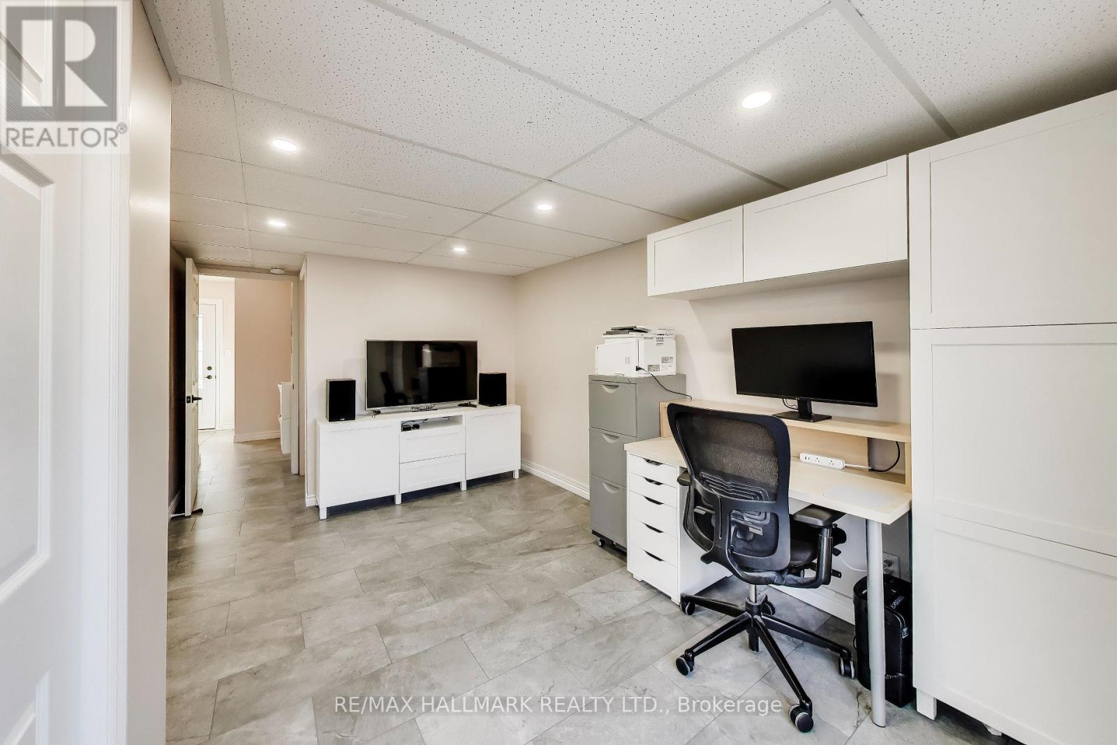 94 William Curtis Circle, Newmarket, Ontario  L3Y 8L6 - Photo 9 - N13017888