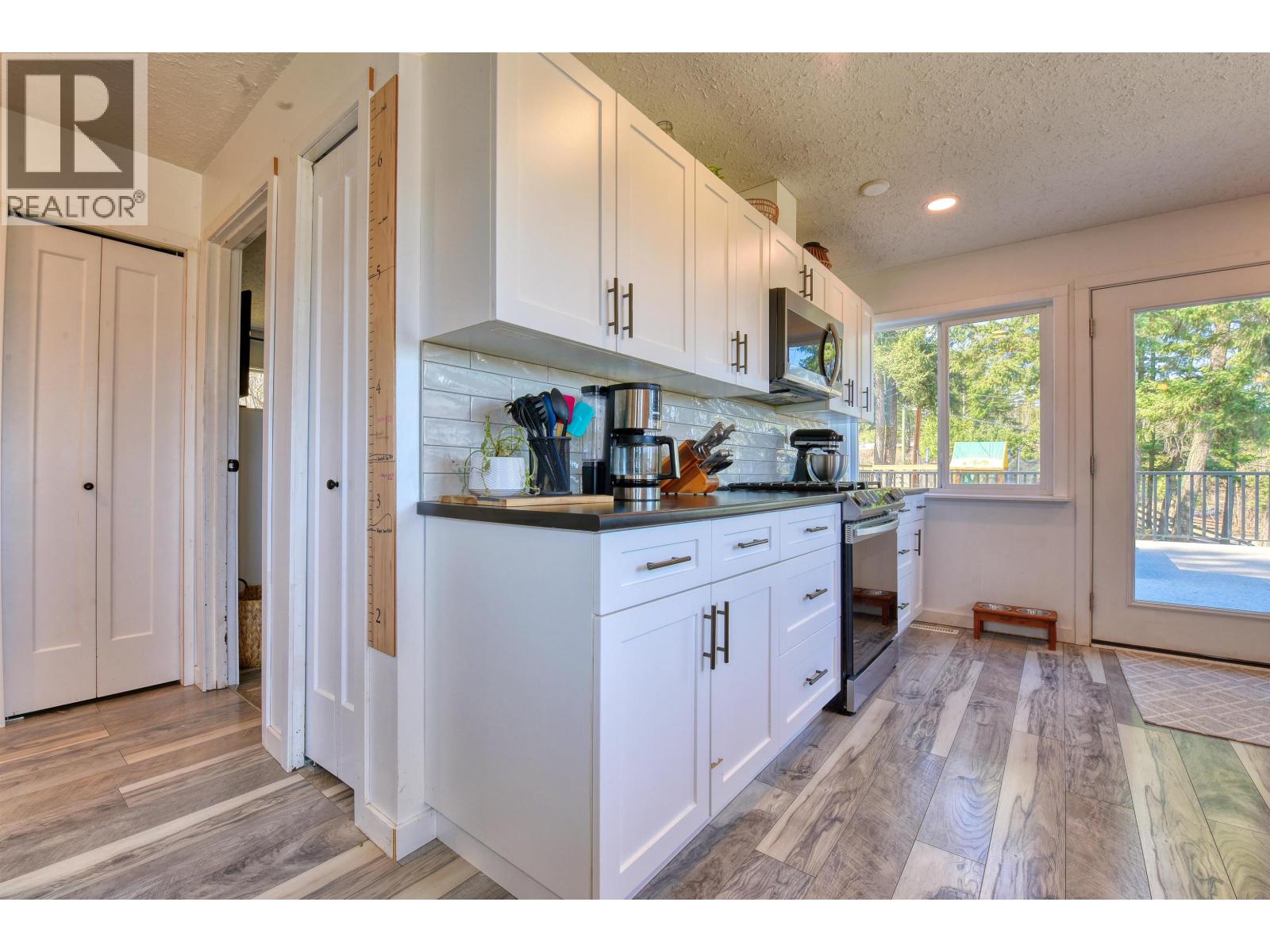 804 Shaw Road, Williams Lake, British Columbia  V2G 3L1 - Photo 6 - R3112008