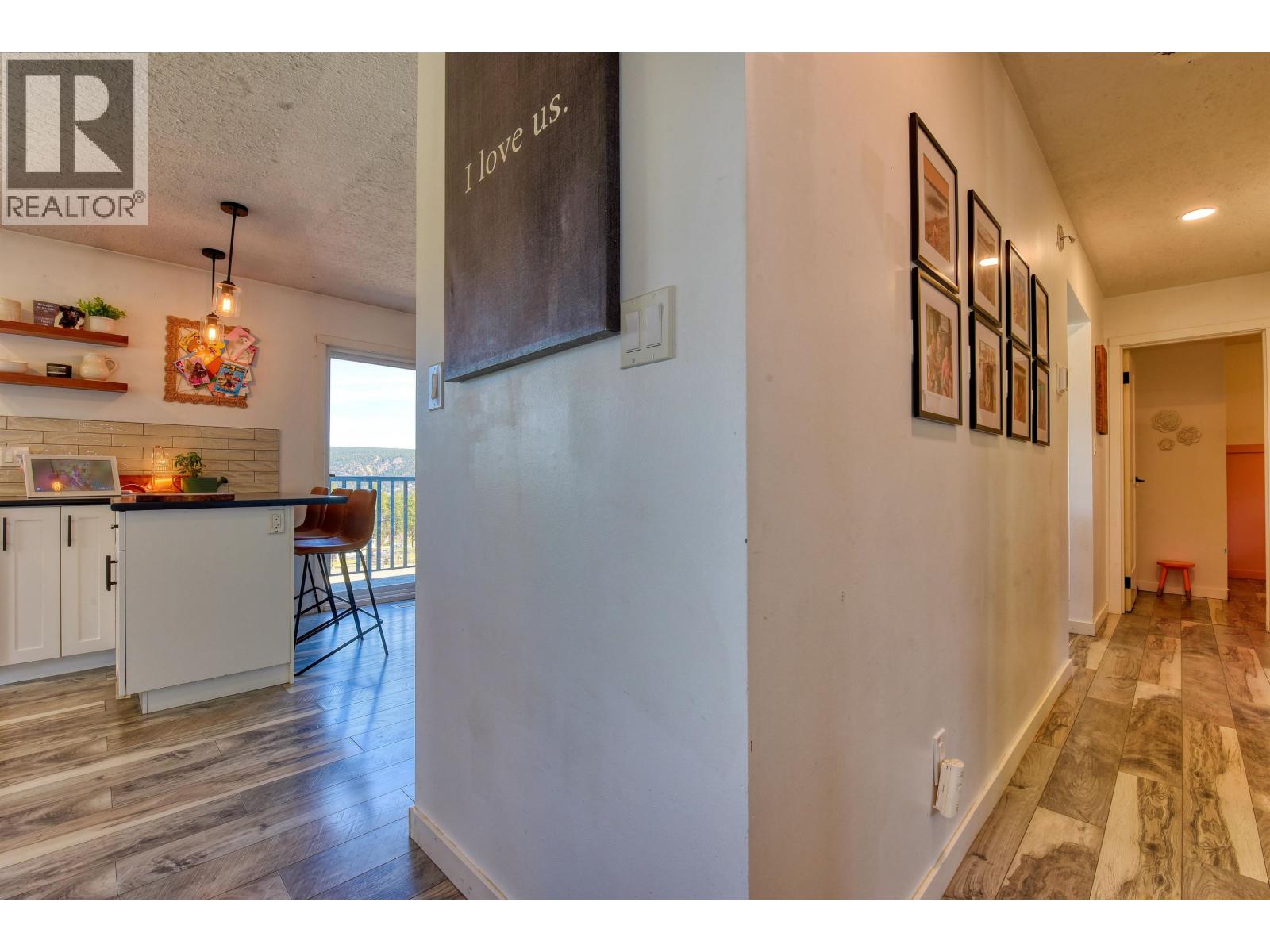 804 Shaw Road, Williams Lake, British Columbia  V2G 3L1 - Photo 9 - R3112008