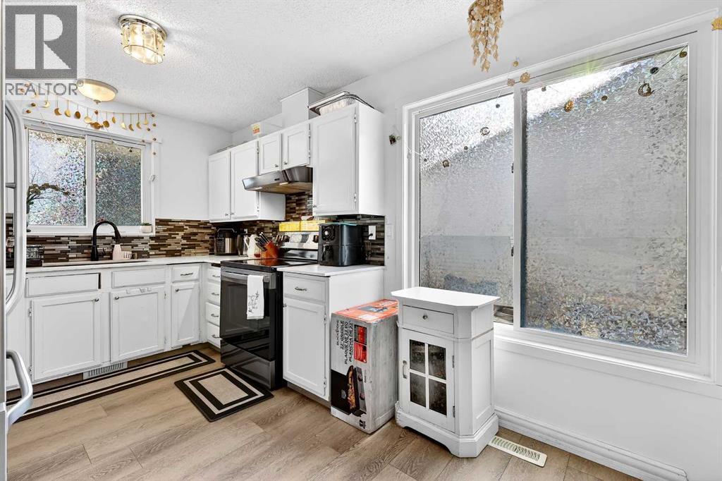 236 Mckerrell Way Se, Calgary, Alberta  T2Z 1N8 - Photo 16 - A2297065