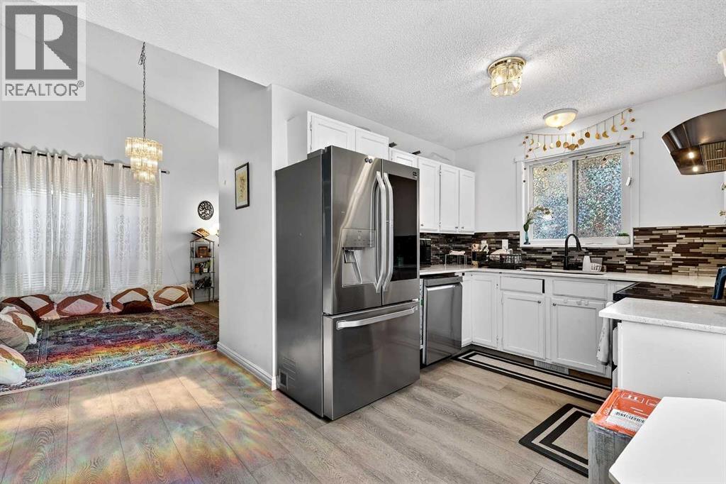 236 Mckerrell Way Se, Calgary, Alberta  T2Z 1N8 - Photo 17 - A2297065