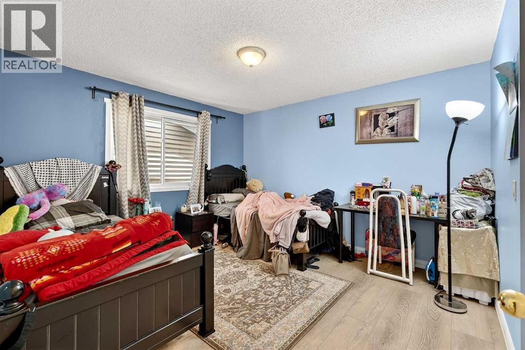 236 Mckerrell Way Se, Calgary, Alberta  T2Z 1N8 - Photo 21 - A2297065