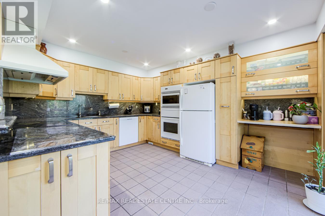 9438 Wellington Rd 42 Road, Erin, Ontario  N0B 1H0 - Photo 16 - X13017874