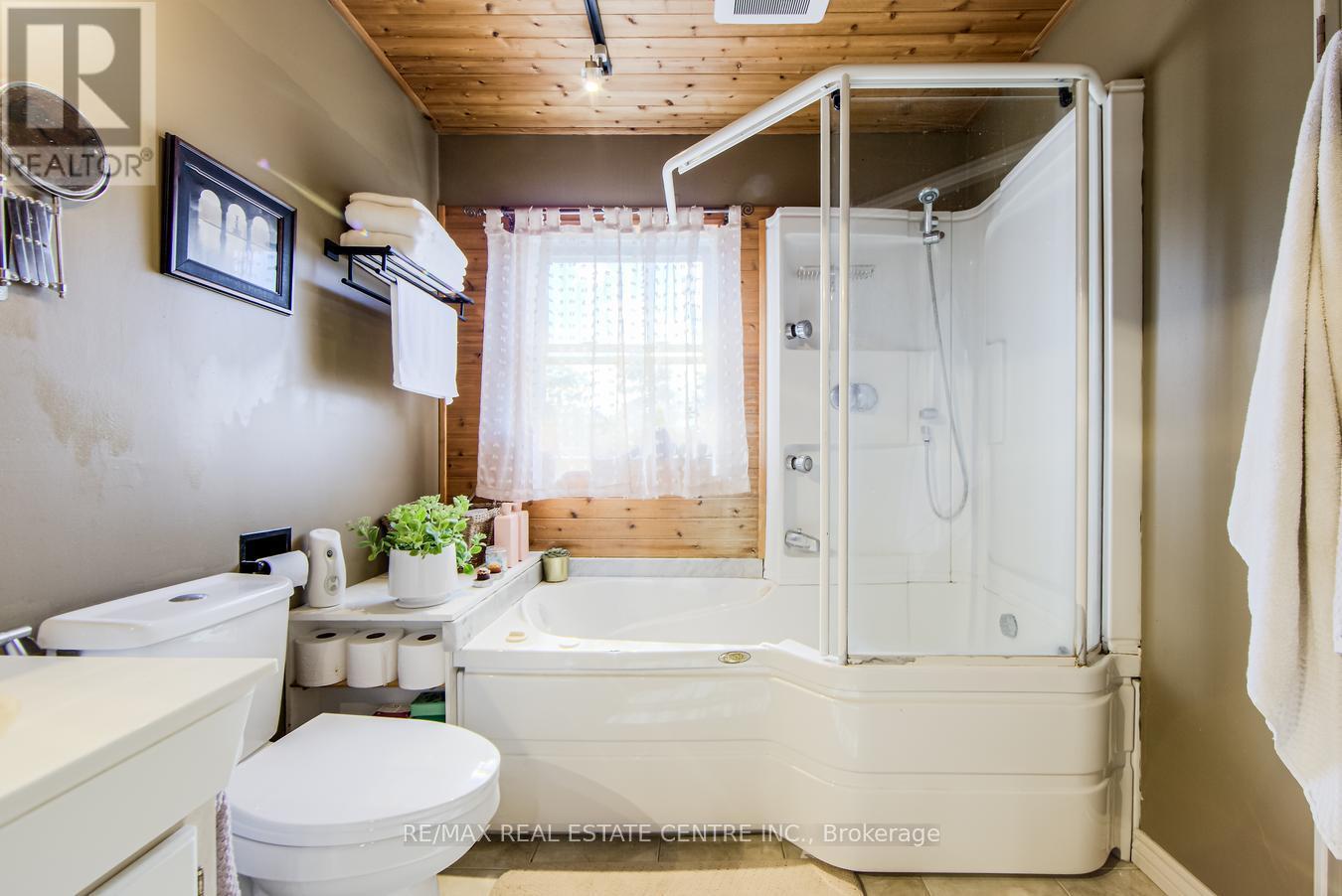 9438 Wellington Rd 42 Road, Erin, Ontario  N0B 1H0 - Photo 25 - X13017874