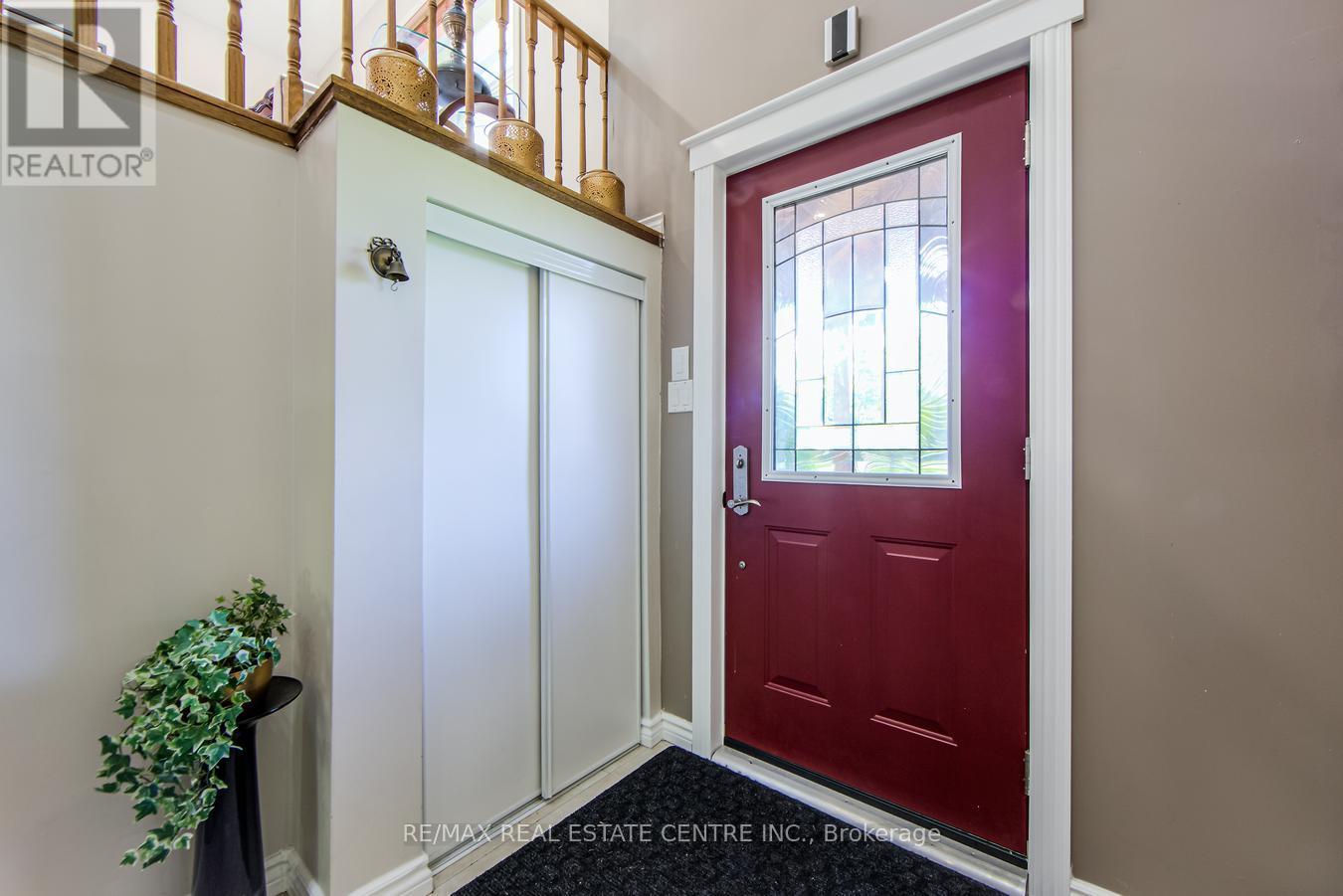 9438 Wellington Rd 42 Road, Erin, Ontario  N0B 1H0 - Photo 5 - X13017874