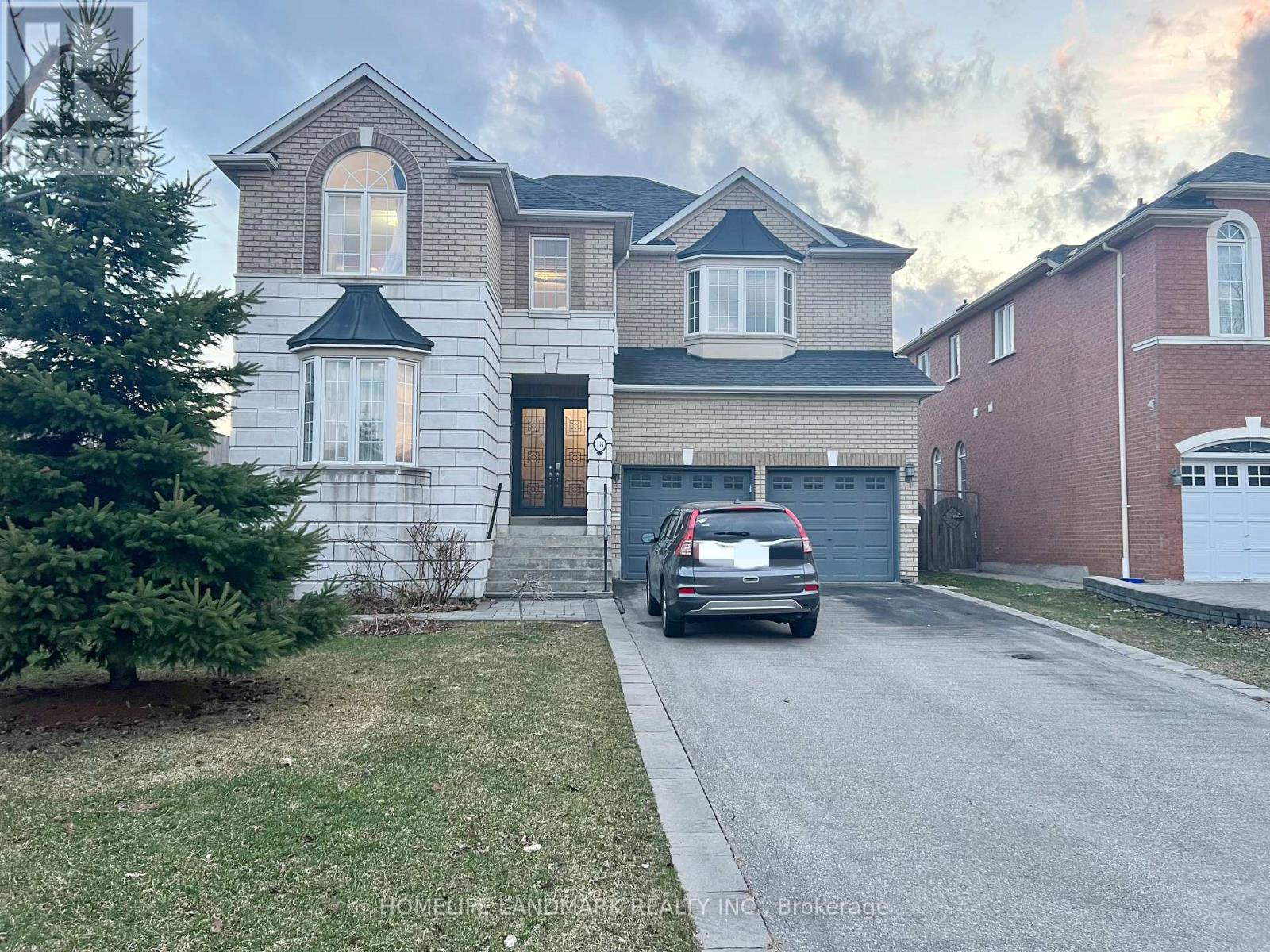 18 FOUNTAIN COURT, Richmond Hill, Ontario