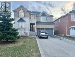 18 FOUNTAIN COURT, Richmond Hill, Ontario