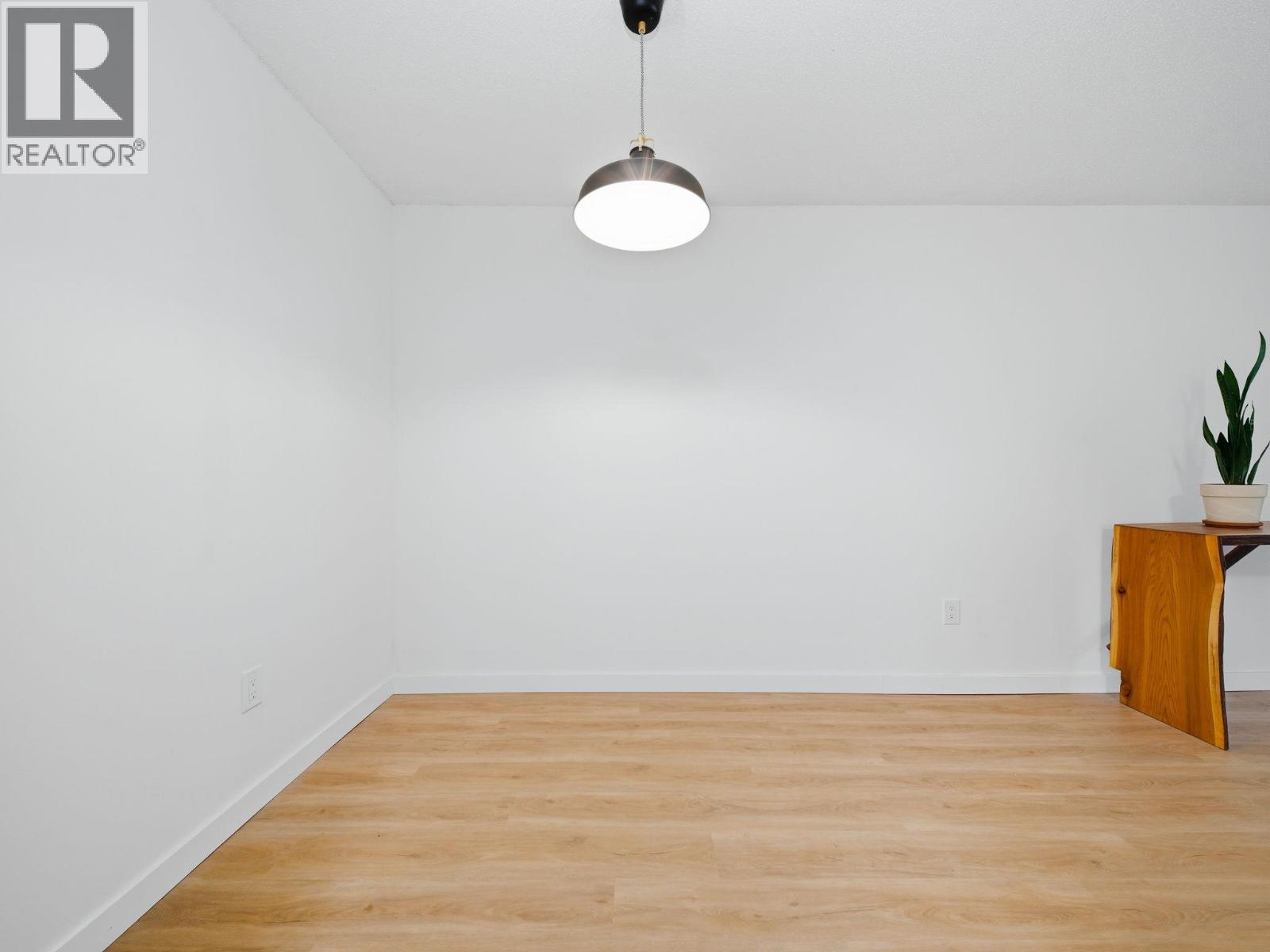 108 615 North Road, Coquitlam, British Columbia  V3J 1P1 - Photo 9 - R3106518