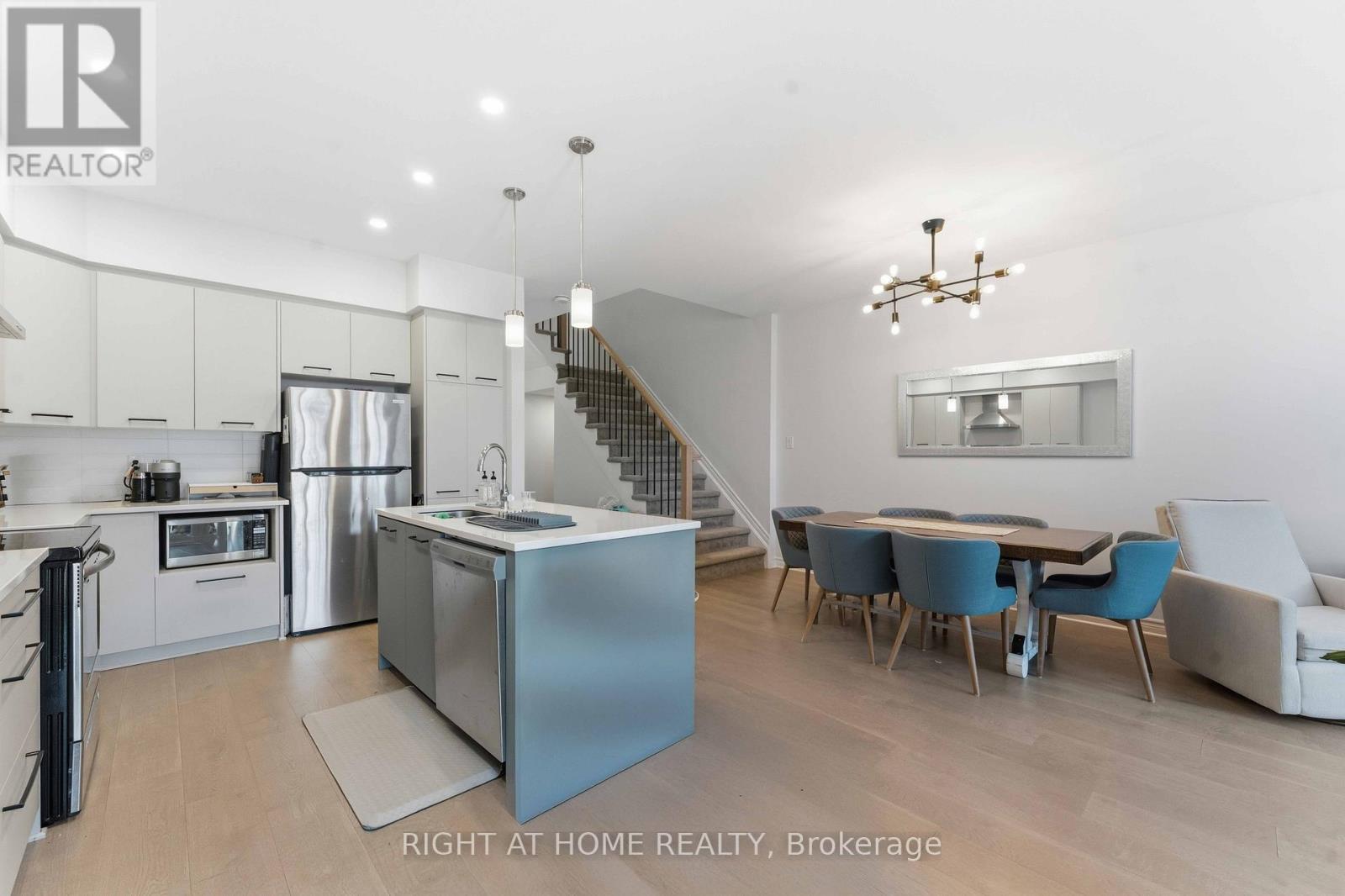 695 Capricorn Circle, Ottawa, Ontario  K4M 0J5 - Photo 13 - X13017906