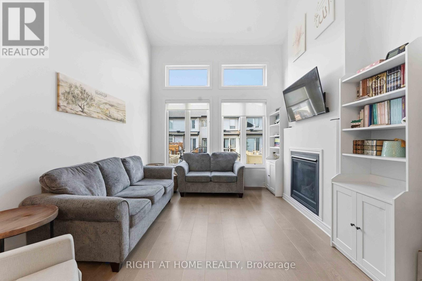 695 Capricorn Circle, Ottawa, Ontario  K4M 0J5 - Photo 3 - X13017906