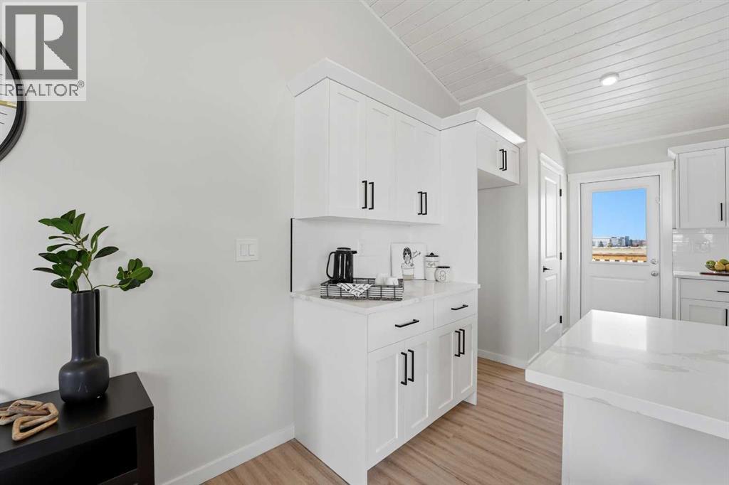 78 Parlby Crescent, Lacombe, Alberta  T4L 0J9 - Photo 11 - A2302227